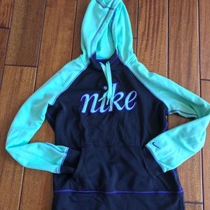 Nike Women’s Hoodie Sweatshirt Size Medium